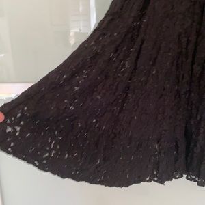 BLACK LACE BROOM SKIRT - VERY FULL - ELASTIC WAIST